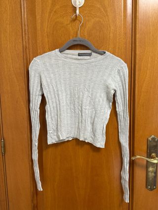 Jersey Bershka Gris Canalé Talla XS
