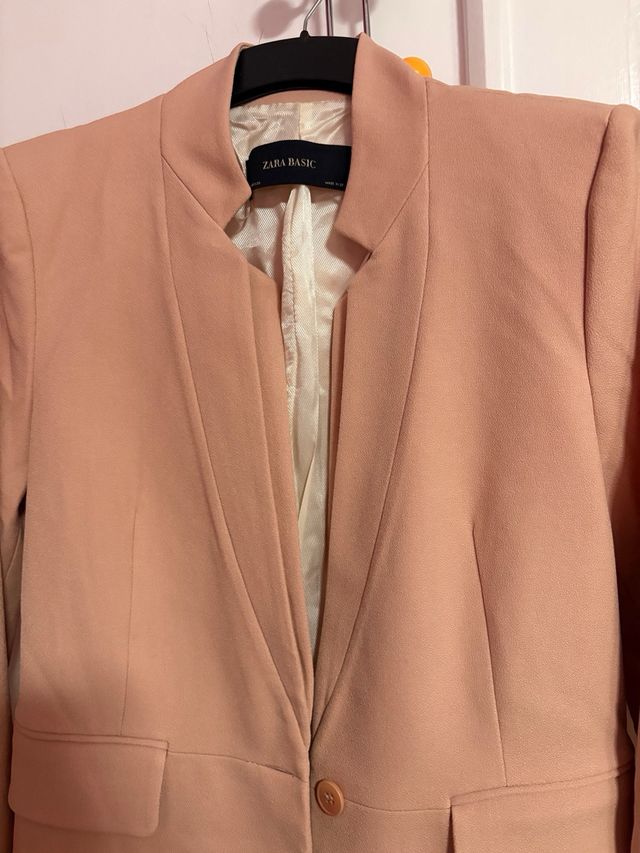 Blazer Zara Rosa