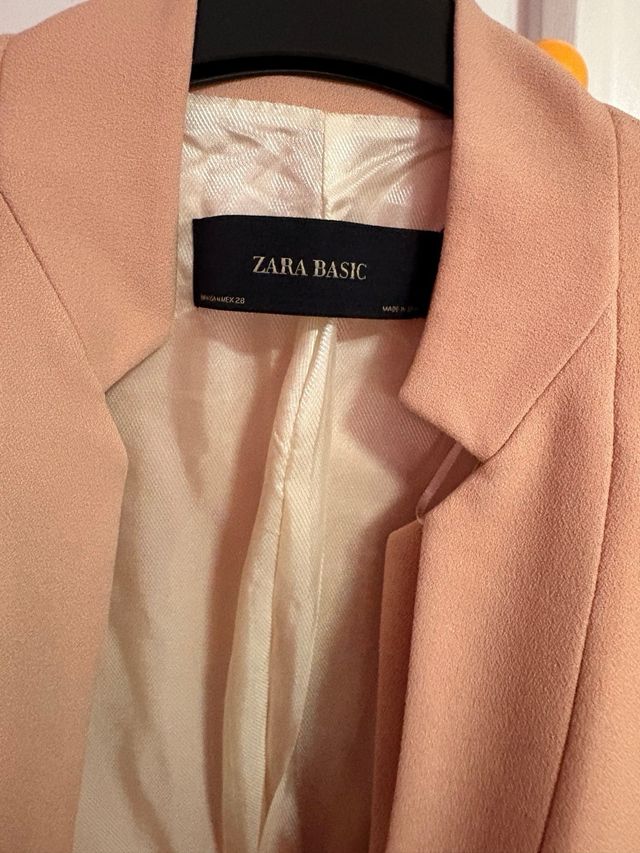 Blazer Zara Rosa