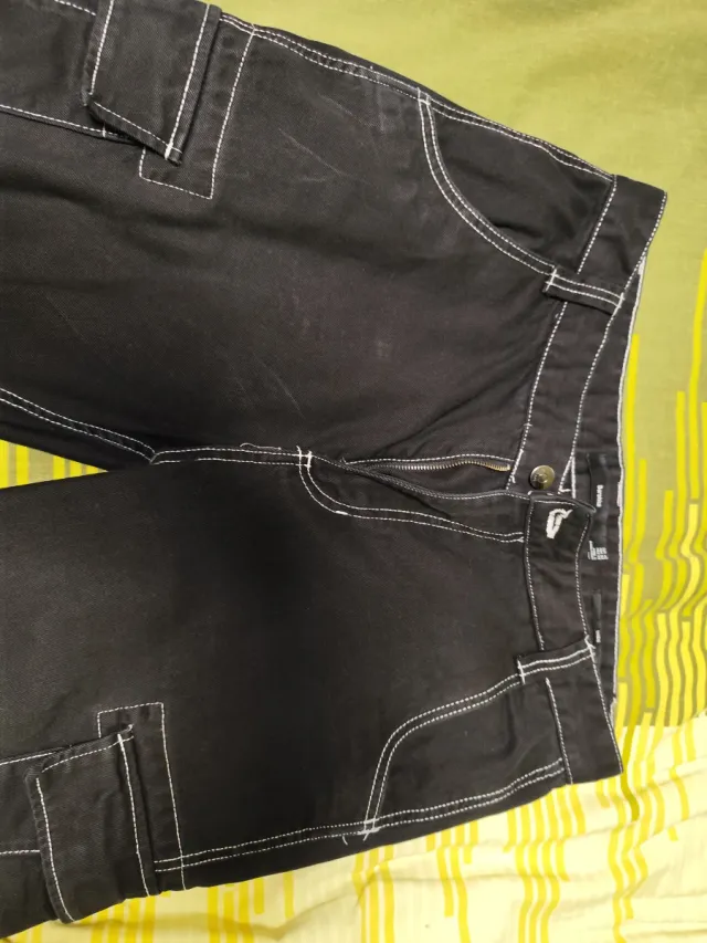 Vaqueros Baggy Negros con Bolsillos