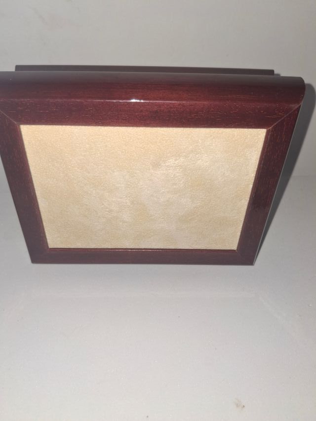 Caja joyero de madera con tapa en baño de plata