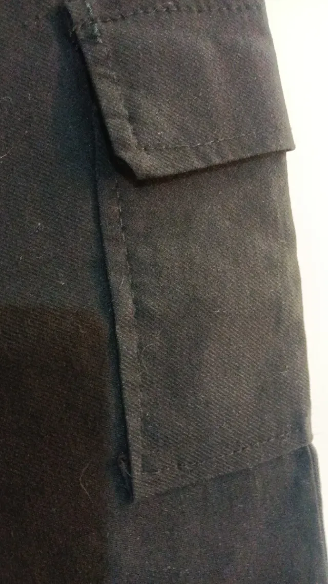 Pantalón cargo señora negro