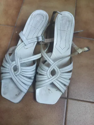 Sandalias blancas Lodi Piel Talla 41 Cuña Estrecha