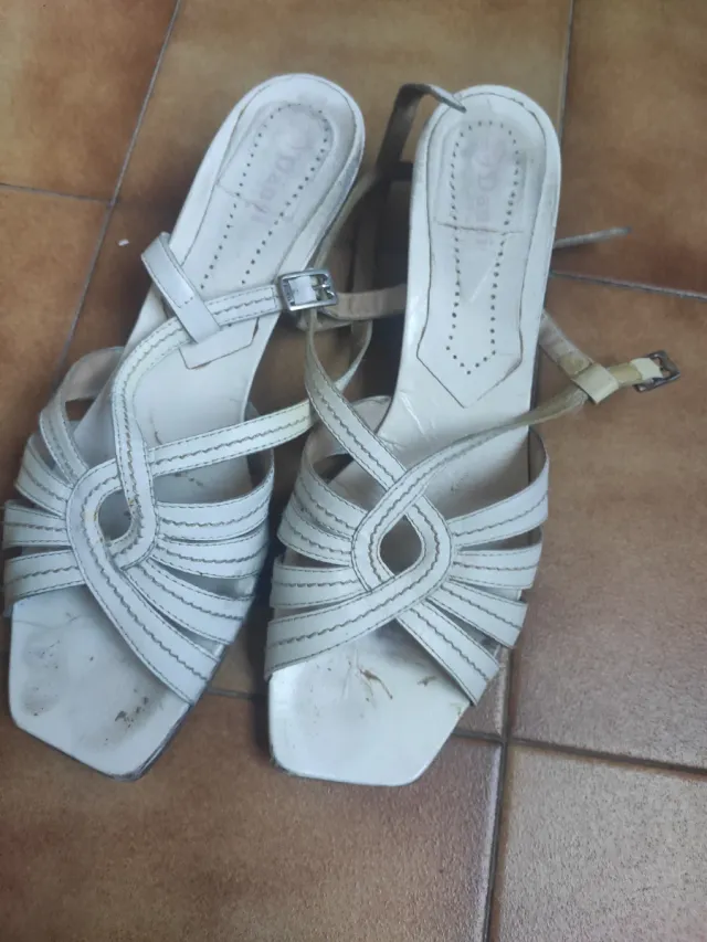 Sandalias blancas Lodi Piel Talla 41 Cuña Estrecha