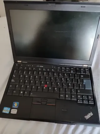 URGE ordenador portatil thinkpad lenovo