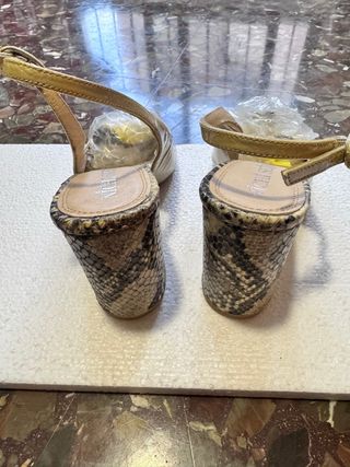 Sandalias Nichi Seijo Beige Talla 38