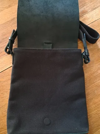 Bandolera Satchel Cuero Negra