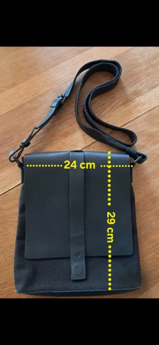 Bandolera Satchel Cuero Negra