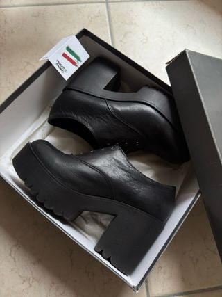 Italian calf leather chunky heel platform boots