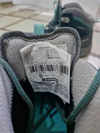 Botas de montaña Quechua impermeables Mujer