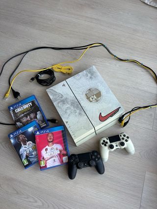 PS4 Edición Limitada Destiny Nike Trail