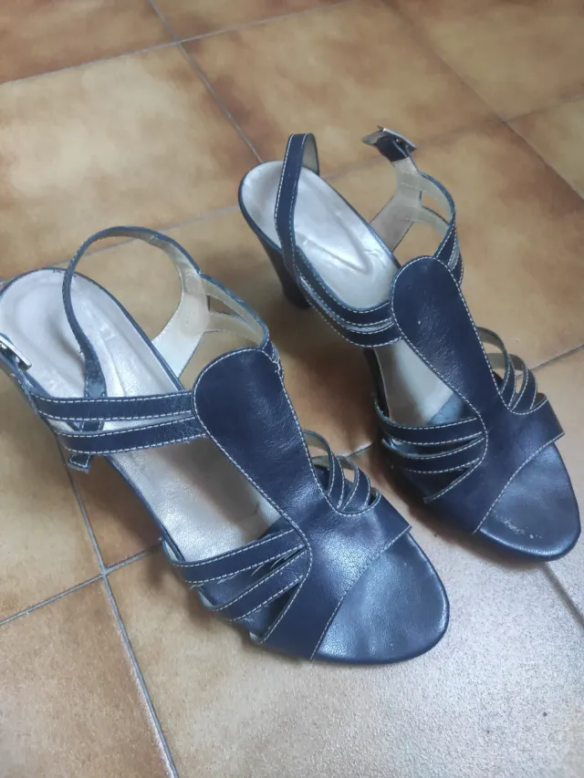 Sandalias Lodi T.41 Azul Marino