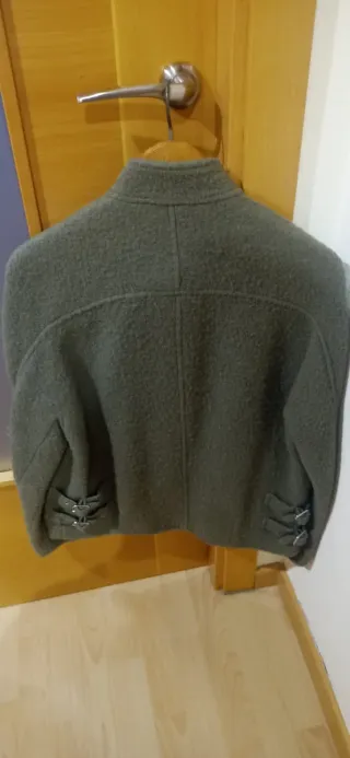 Cazadora verde mujer