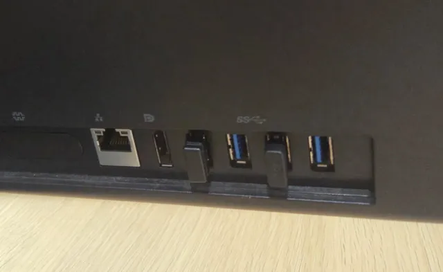 Ordenador All-in-One Lenovo Negro