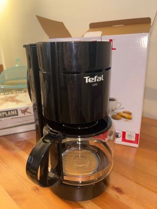 Cafetera de filtro Tefal UNO CM1218DE