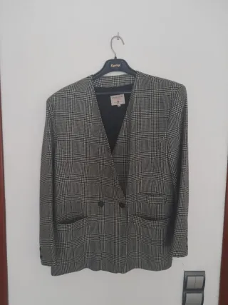 Americana cuadros talla 44