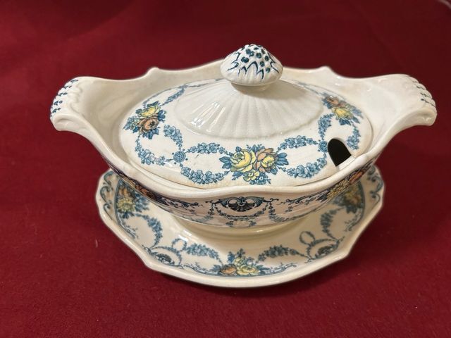 Salsera y rabanera Wedgwood - Grosnevor