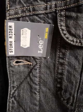 Chaqueta Vaquera Negra Lee Talla M Vintage. Nueva