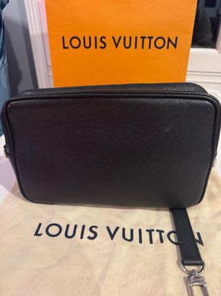 Cartera Louis Vuitton Kasai Negra Plata