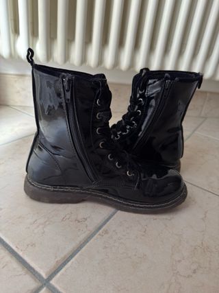 Stivali TATA neri vernice lacci cerniera