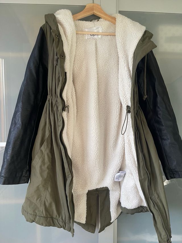 Abrigo premamá embarazada porteo verde y negro