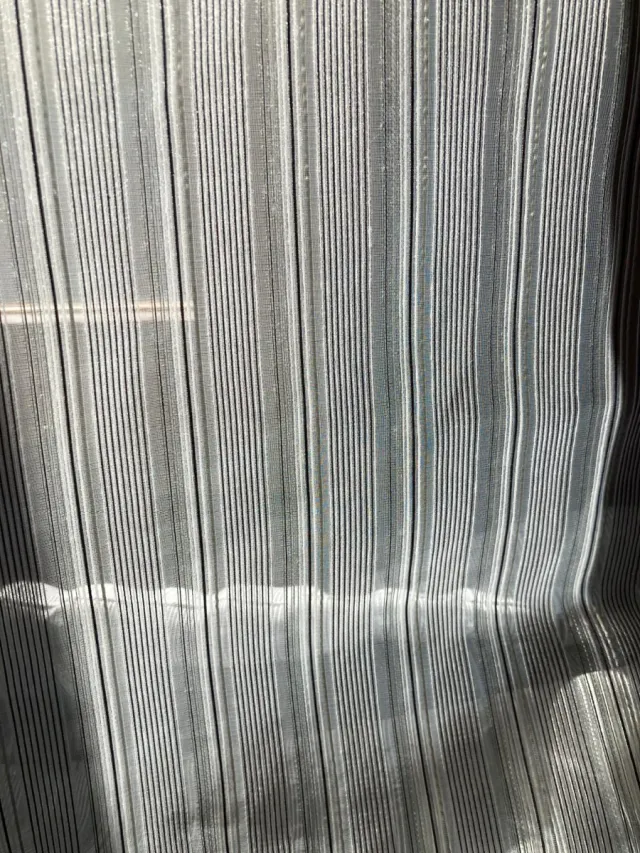 Habitación completa: 2 camas y cabecero+ mesillas.