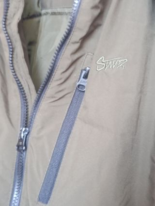 Chubasquero acolchado Pull&Bear capucha verde