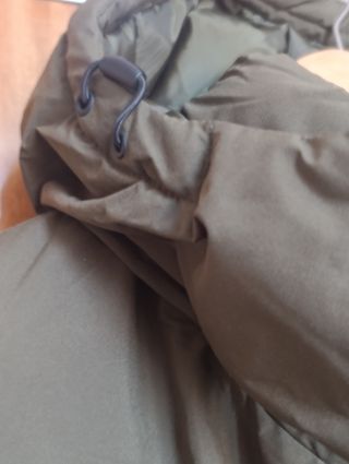 Chubasquero acolchado Pull&Bear capucha verde