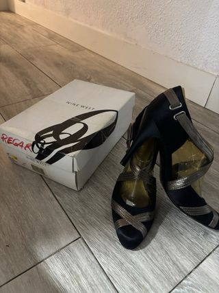 Zapatos Nine West Talla 7M Negros