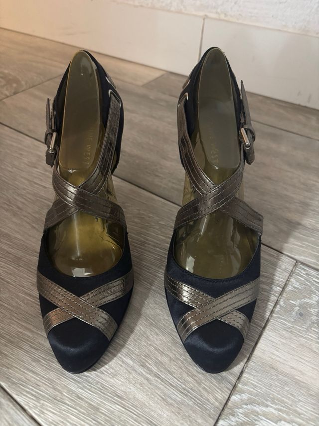 Zapatos Nine West Talla 7M Negros