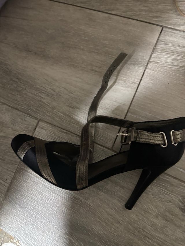 Zapatos Nine West Talla 7M Negros