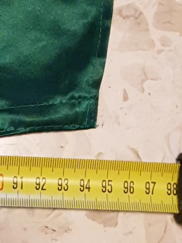 Bandera Andalucía con escudo