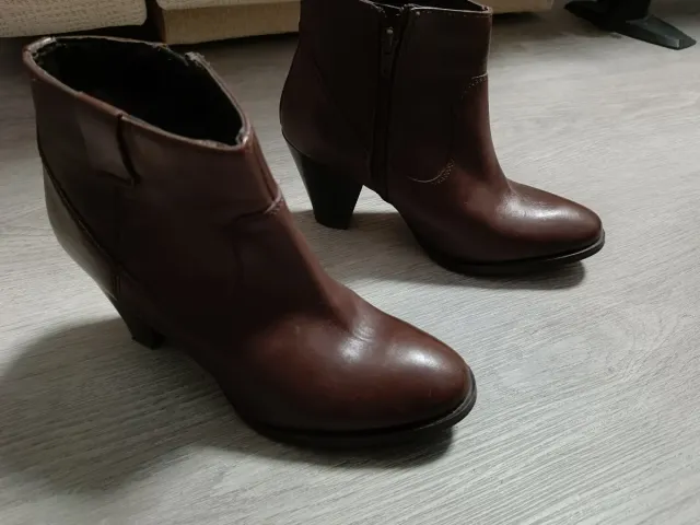 Botas de mujer marrones