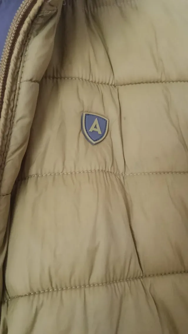 Chaleco Álvaro Moreno verde oliva