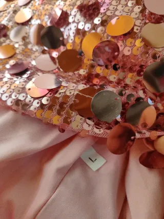 Falda corta lentejuelas rosa