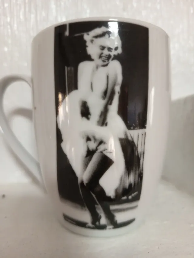 Taza Marilyn Monroe