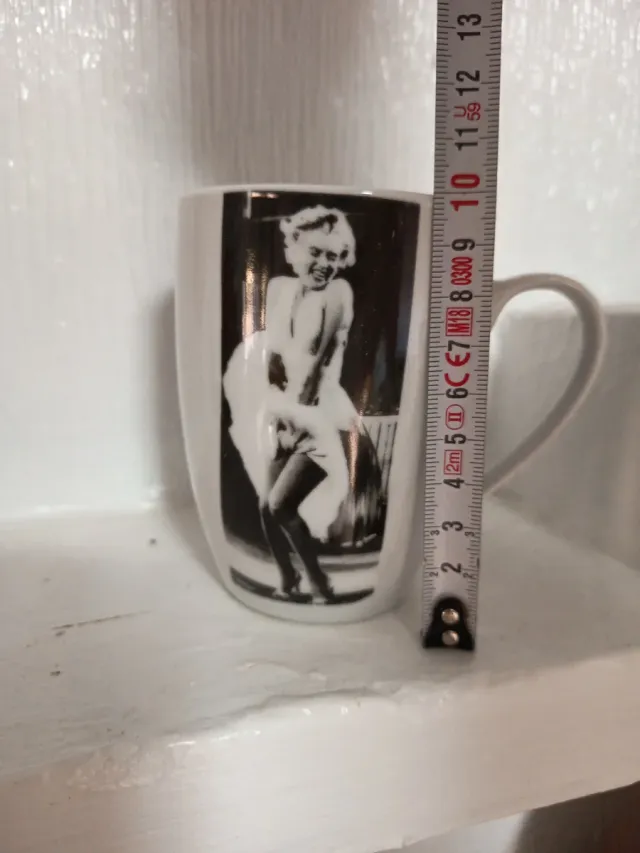 Taza Marilyn Monroe