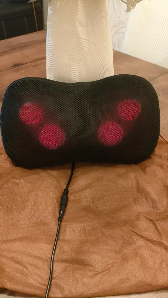 Masajeador cuello y espalda, buen estado