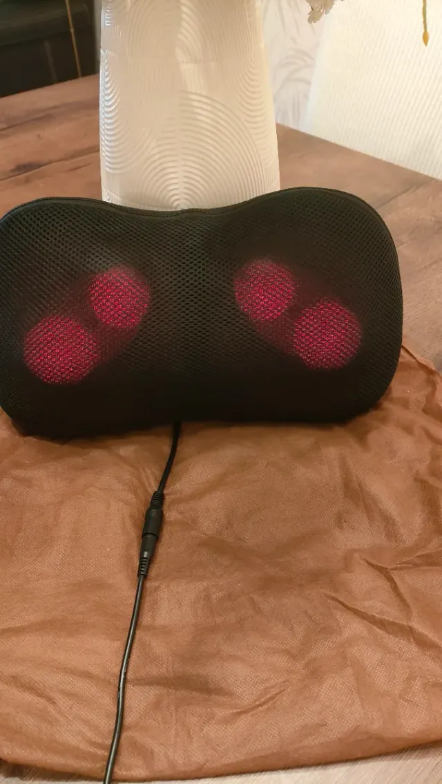 Masajeador cuello y espalda, buen estado