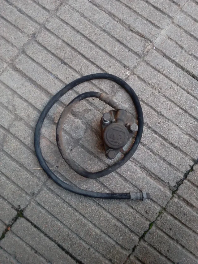 Pinza Freno Delantera Rieju RV 50