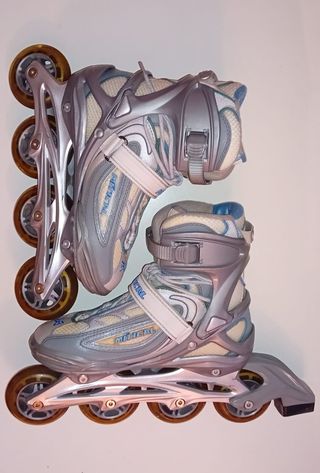 Patines en línea plateados y azules n 38