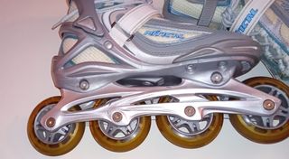 Patines en línea plateados y azules n 38