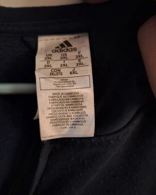 Chaqueta Adidas con bloques de color