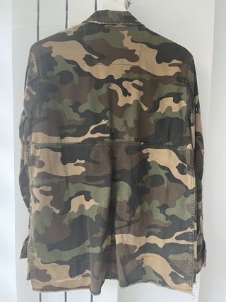 Chaqueta militar