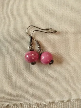 Pendientes de cerámica griega