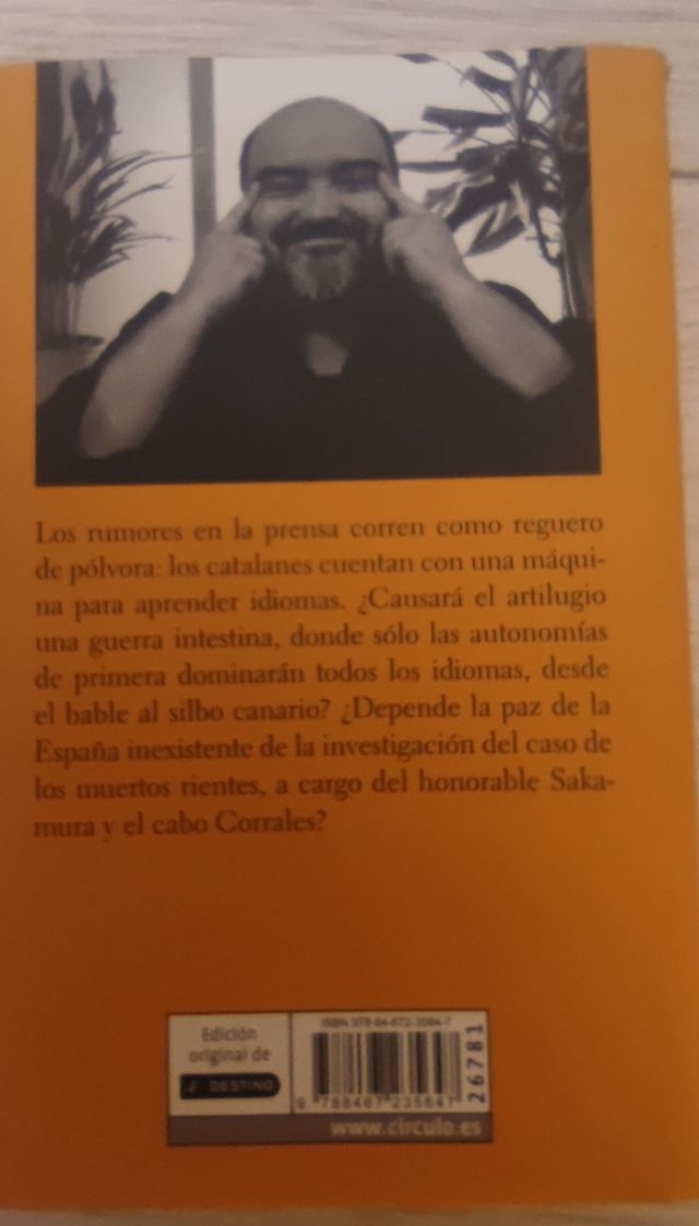 SAKAMURA, CORRALES Y LOS MUERTOS RIENTES