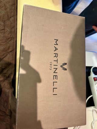 Zapatos Martinelli charol negros