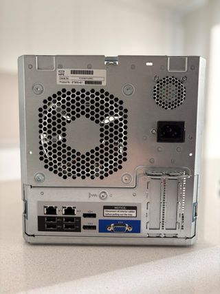 HP ProLiant MicroServer Gen10