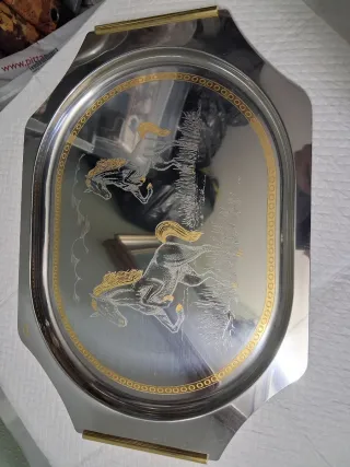 Set 4 vassoi acciaio inox con cavalli