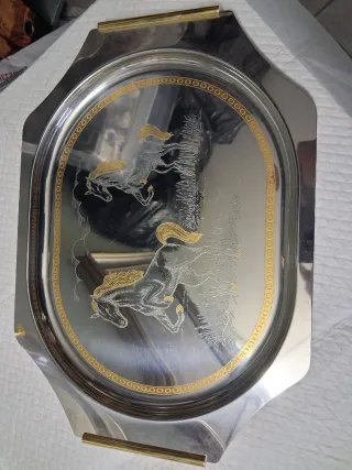 Set 4 vassoi acciaio inox con cavalli